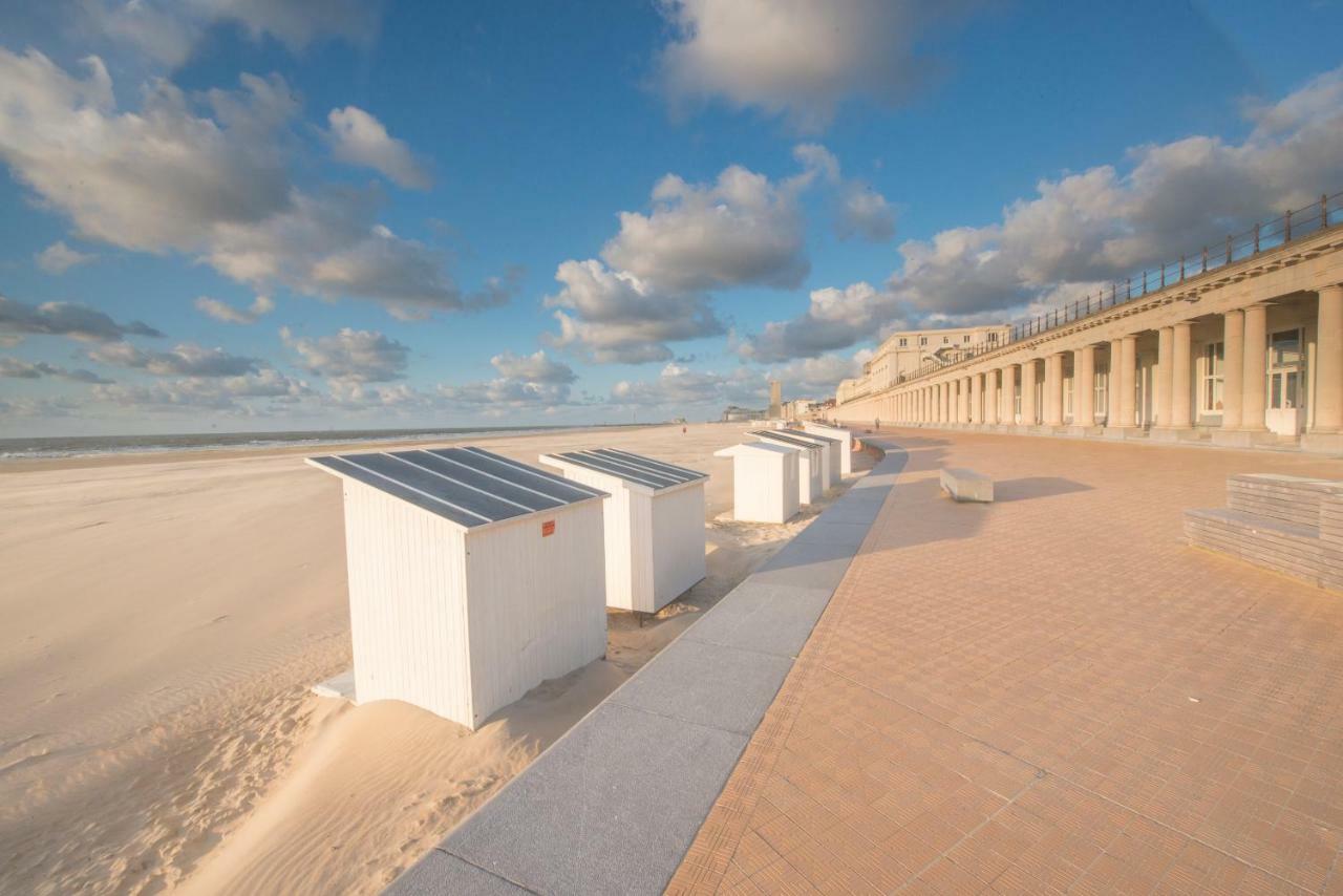 Between Waves Ostende Exterior foto
